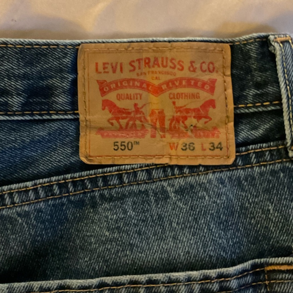 Men’s Levi’s 550